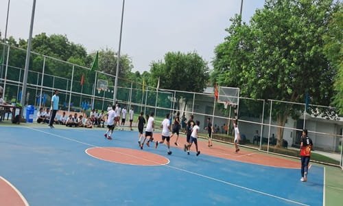 Chilla Sports Complex Vasundhara Enclave